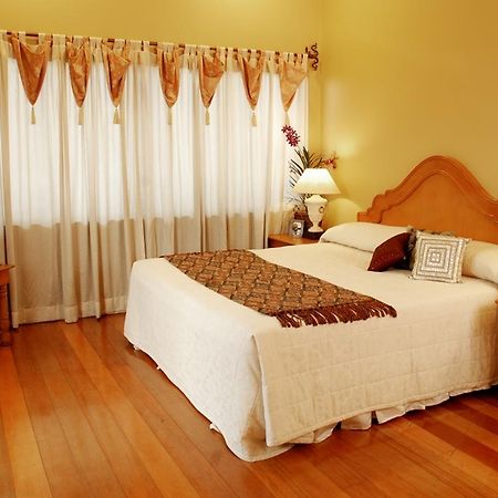 Sophia Suites Residence Hotel Cebu Dış mekan fotoğraf