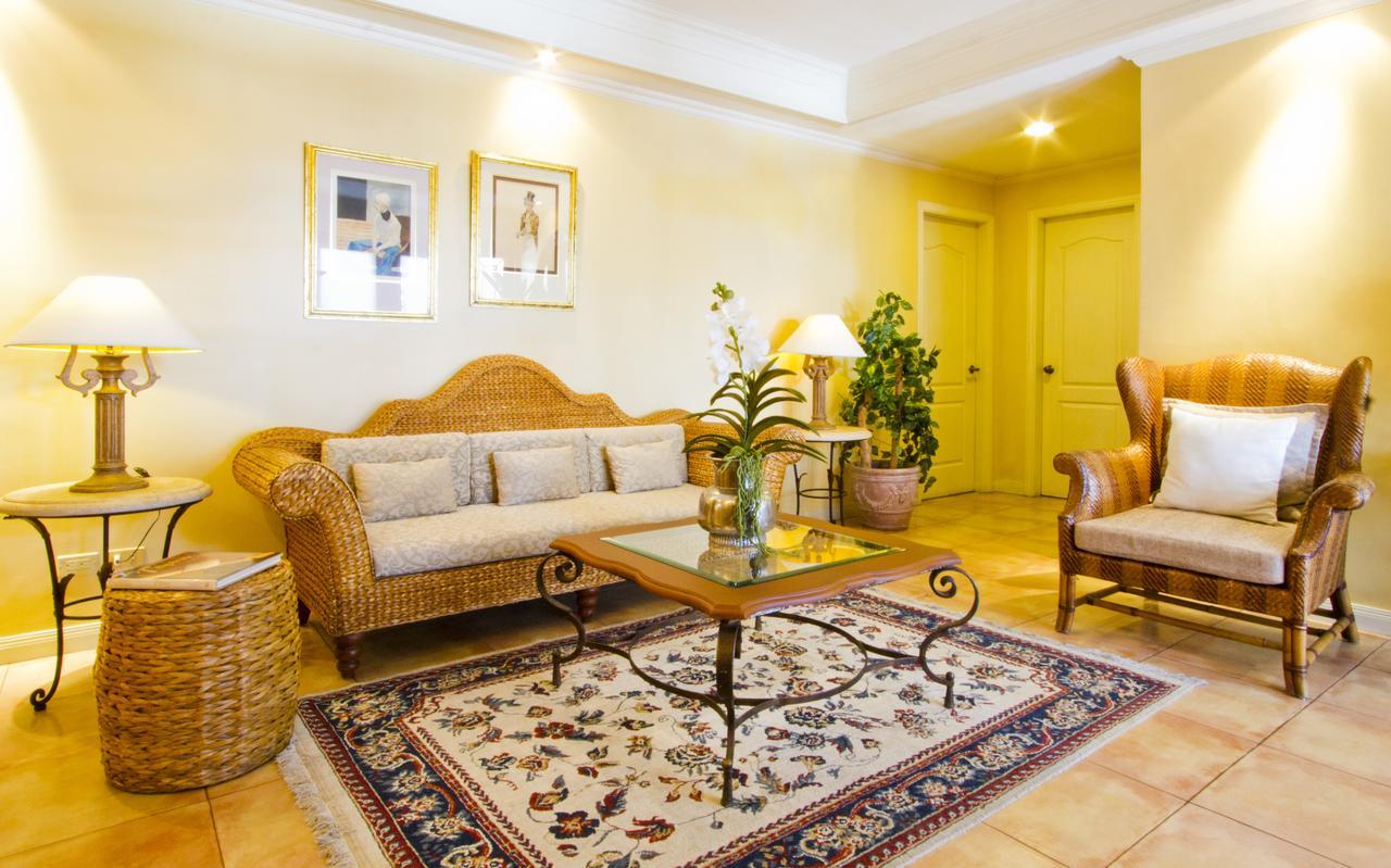 Sophia Suites Residence Hotel Cebu Dış mekan fotoğraf