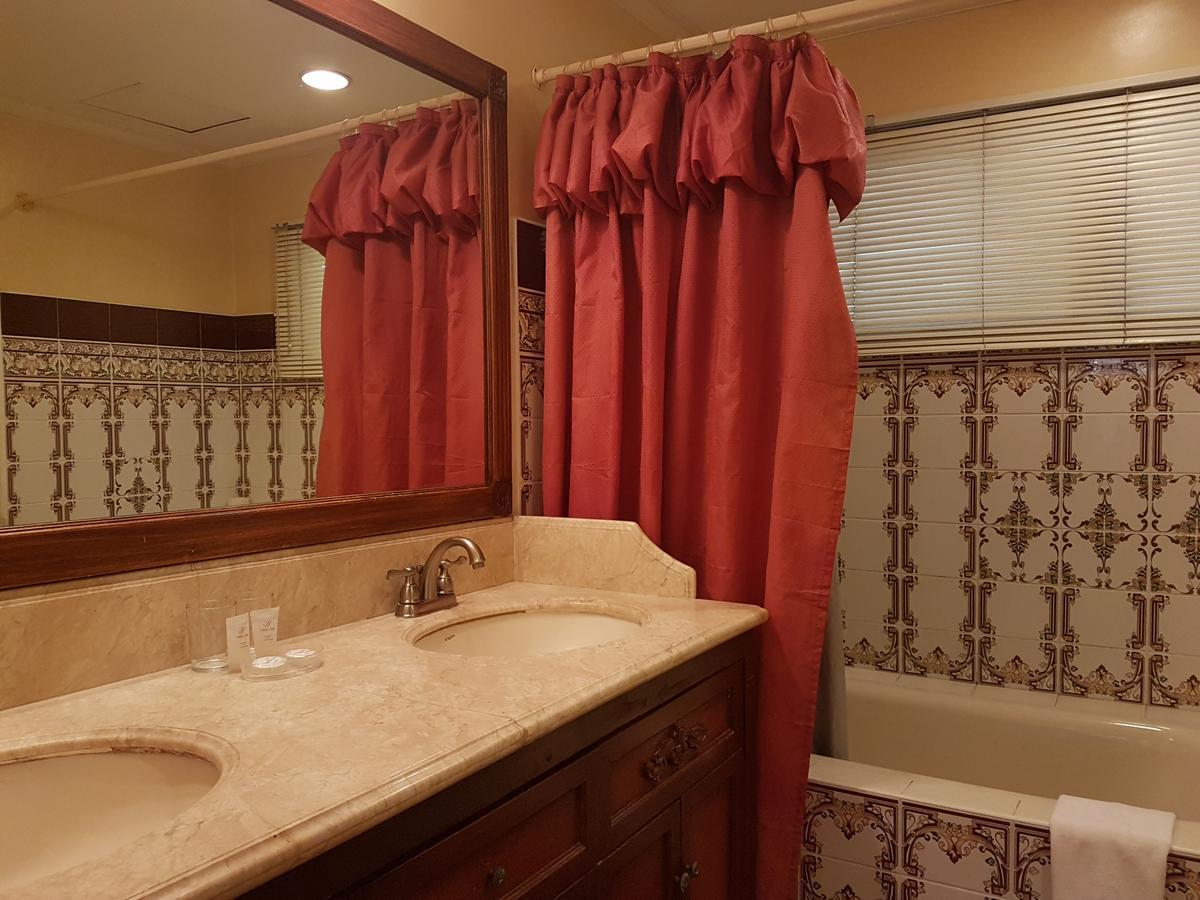 Sophia Suites Residence Hotel Cebu Dış mekan fotoğraf
